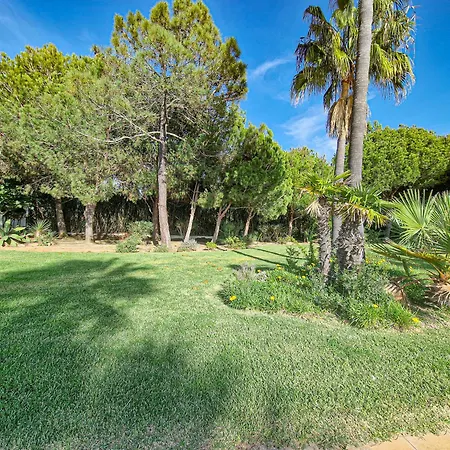 Jardins Do Castelo - Piscina E Tranquilidade - By Bedzy Albufeira